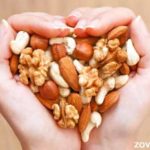 Consumption of nuts associated with decreased risk of heart diseases