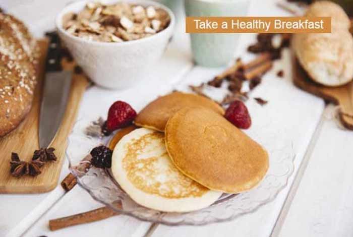 take a healthy breakfast