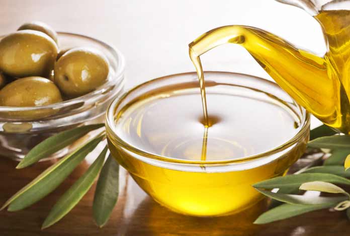 Olive oil for Home Remedies for Dry Skin