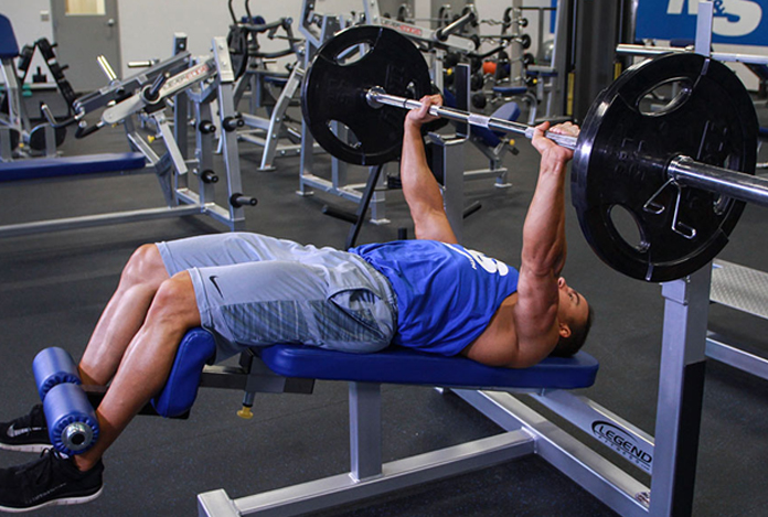 Bench Press for Building Your Chest Muscles
