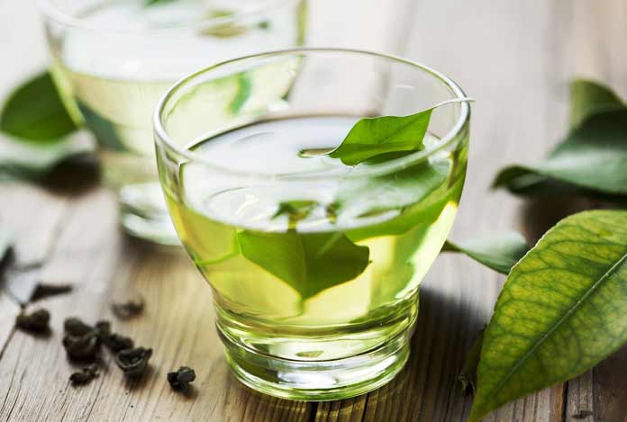 Green Tea for 7 Most Effective Home Remedies for Hair Thinning