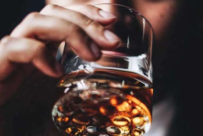 alcoholism symptoms causes prevention and treatment