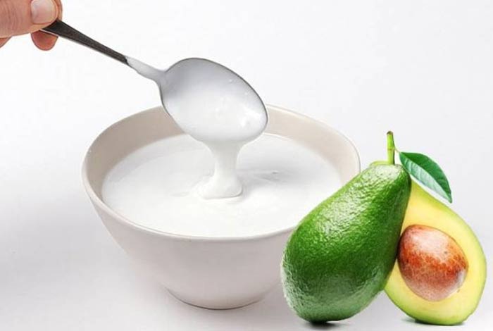 avocado and yogurt mask